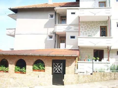 На Гости При Силвия Obzor Εξωτερικό φωτογραφία